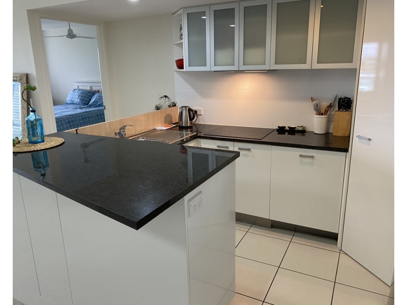 84/57 Grand Parade, Kawana Island QLD 4575
