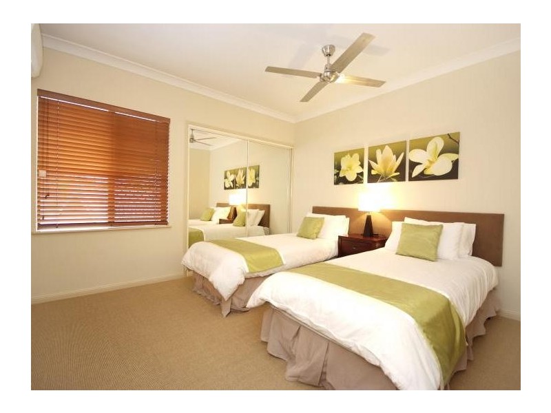Mooroobool QLD 4870