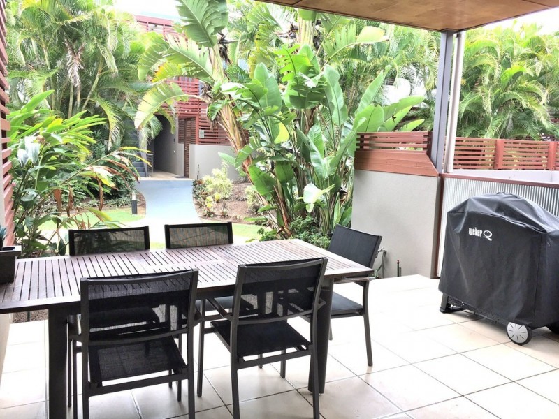 18/10 Ocean Beach Drive, Agnes Water QLD 4677