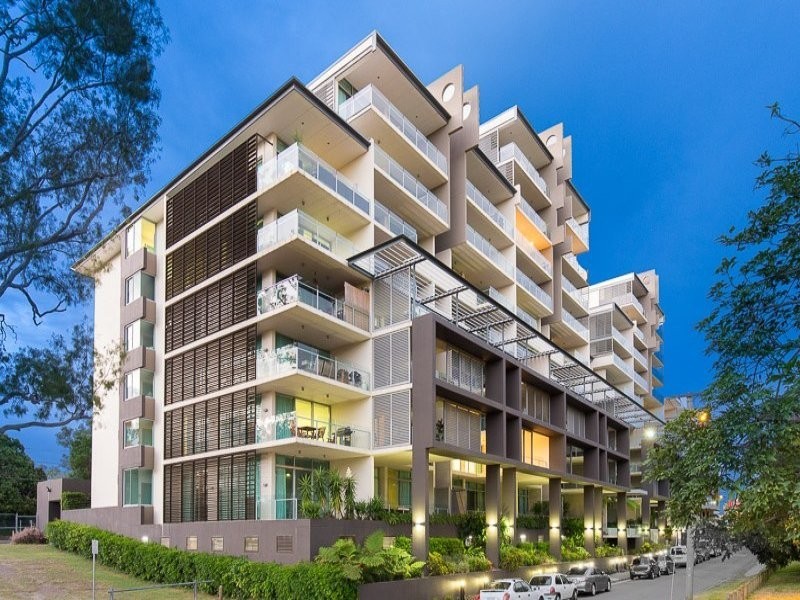412/23 Parkland Street, Nundah QLD 4012
