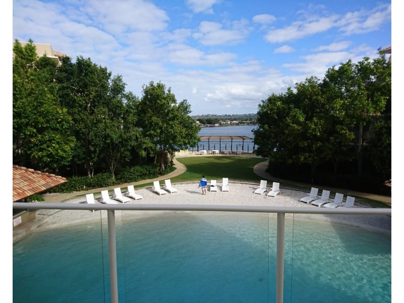 132/251 Varsity Parade, Varsity Lakes QLD 4227