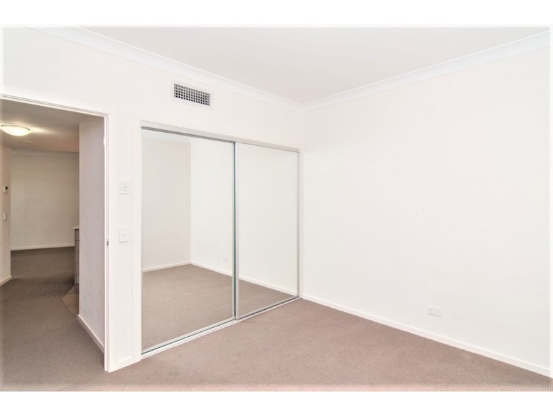 551/51 Playfied Street, Chermside QLD 4032