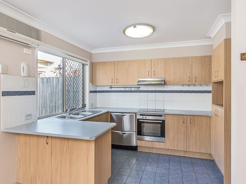27/10 Chapman Place, Oxley QLD 4075