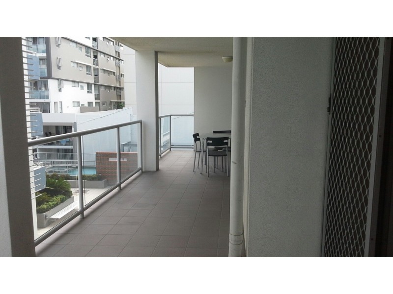 S01/8 Cordelia Street, South Brisbane QLD 4101