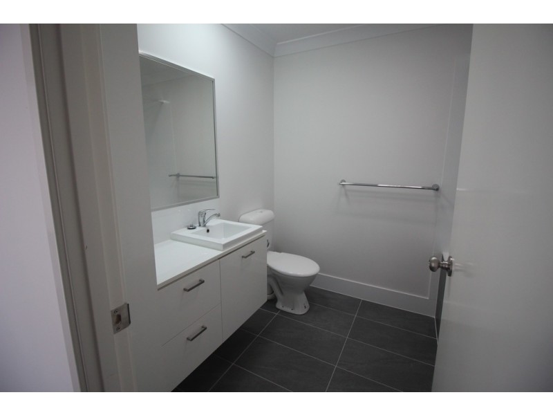 72/6 clearwater street, Bethania QLD 4205