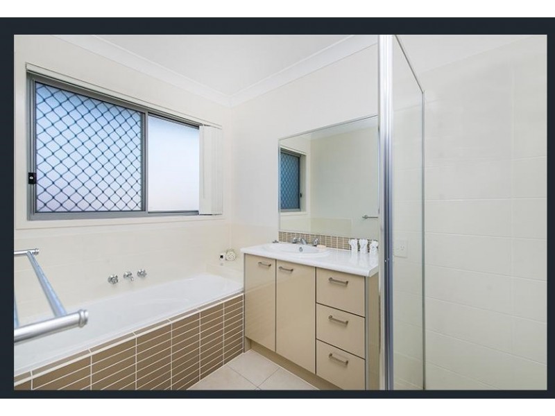 13/18-19 Platinum Place, Oxley QLD 4075