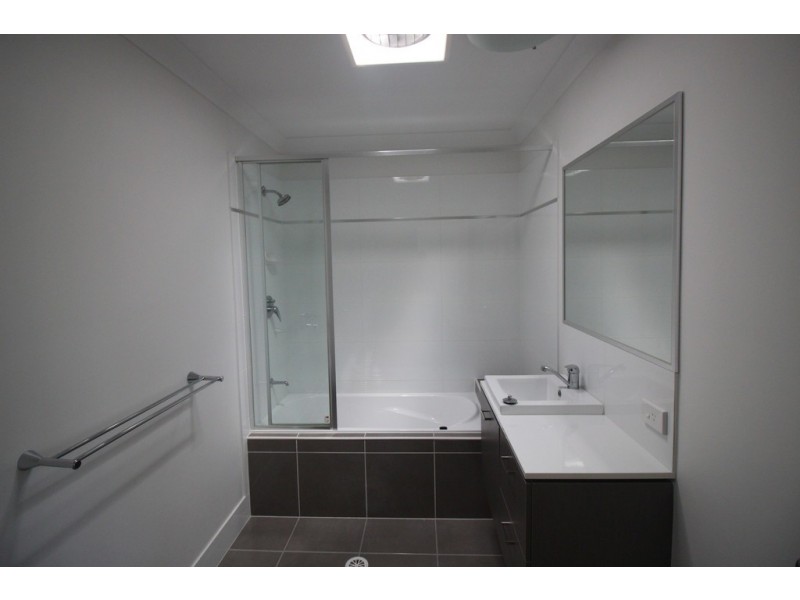 122/6 Clearwater Street, Bethania QLD 4205