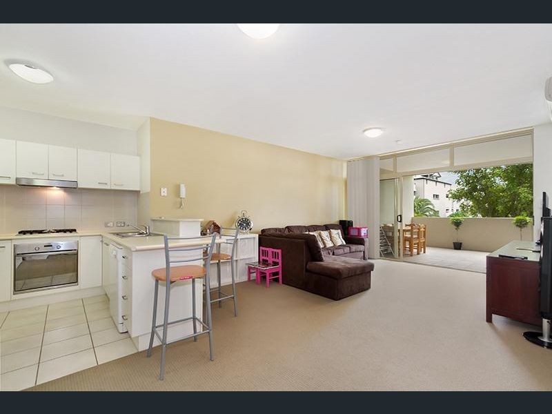 06/22 Riverview Terrace, Indooroopilly QLD 4068