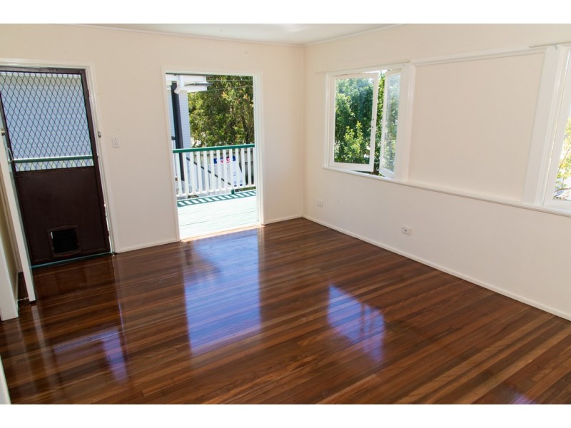 9 Allworth Street, Northgate QLD 4013