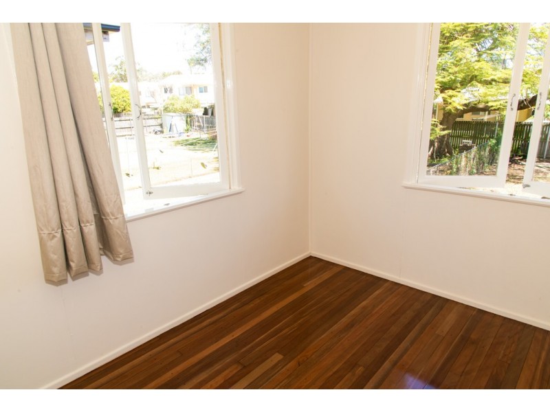 9 Allworth Street, Northgate QLD 4013