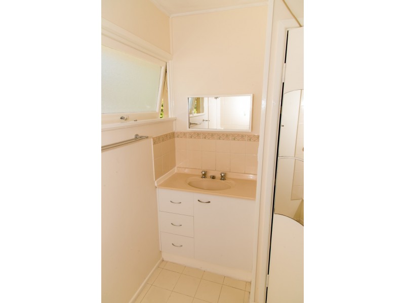 9 Allworth Street, Northgate QLD 4013