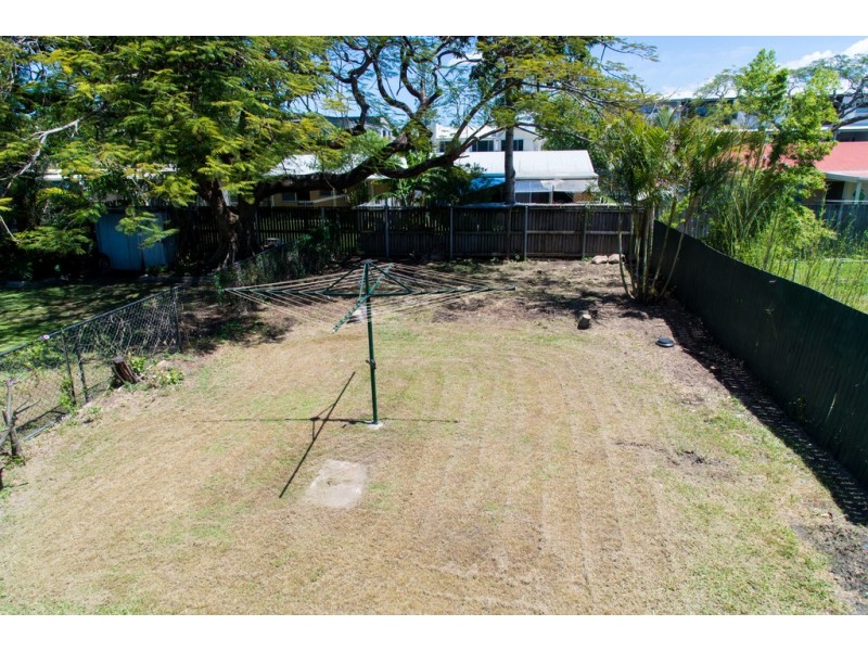 9 Allworth Street, Northgate QLD 4013