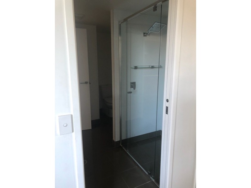 415/33 Lakefront Crescent, Varsity Lakes QLD 4227