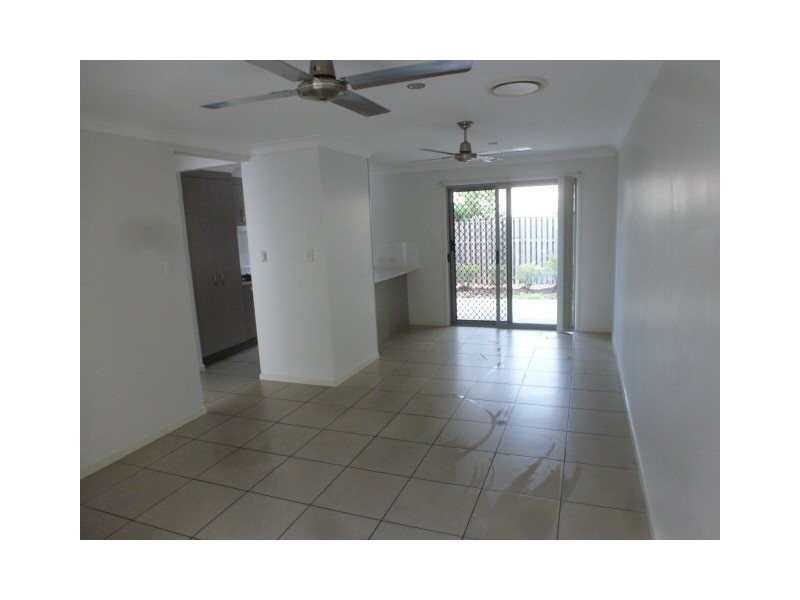 18/86 Carselgrove Ave, Fitzgibbon QLD 4018
