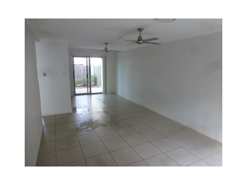 18/86 Carselgrove Ave, Fitzgibbon QLD 4018