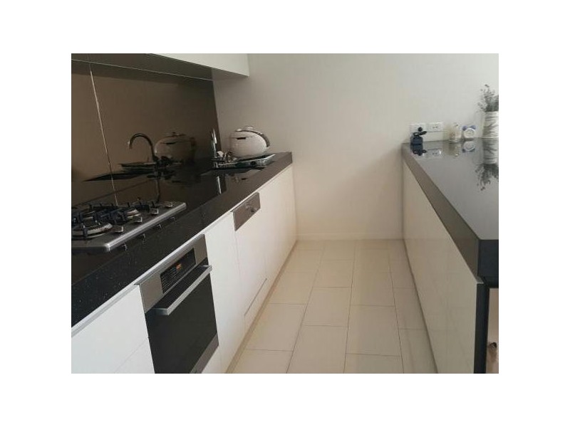 10013 The Boulevarde Lane, Benowa QLD 4217