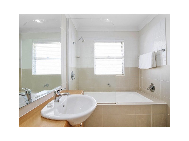 168/5 Easthill Drive, Robina QLD 4226
