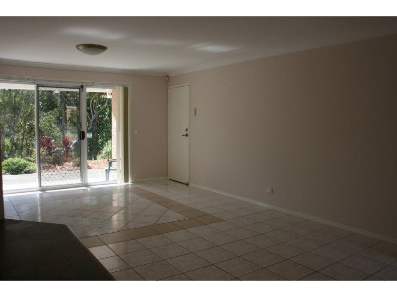 Unit 28, 33-67 Edmund Rice Dr, Southport QLD 4215
