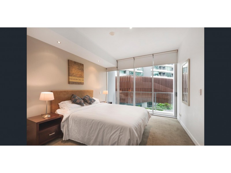 37 Harbour Rd, Hamilton QLD 4007