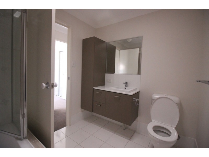 69/6 CLEARWATER, Bethania QLD 4205