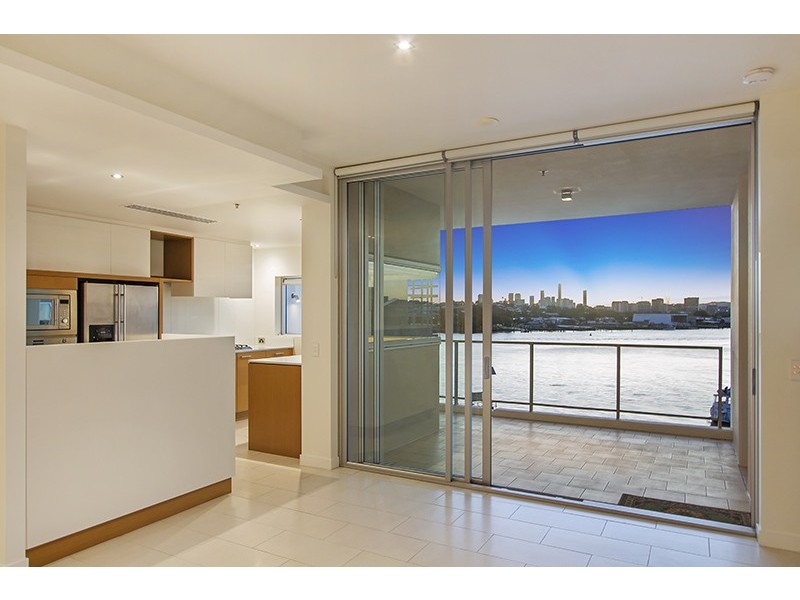 143/37 Harbour Road, Hamilton QLD 4007