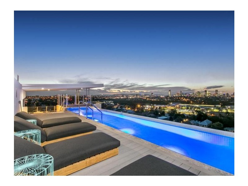 2089/123 Cavendish Road, Coorparoo QLD 4151