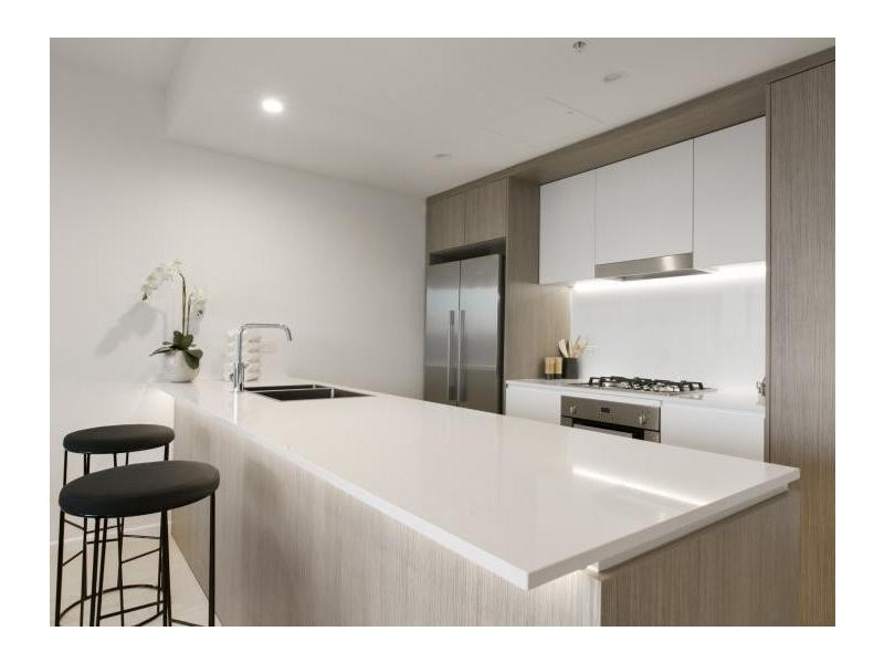 2089/123 Cavendish Road, Coorparoo QLD 4151