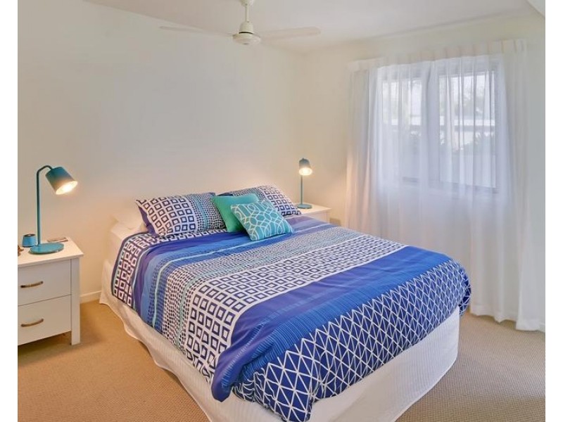 15/57 Grand Parade, Kawana Island QLD 4575