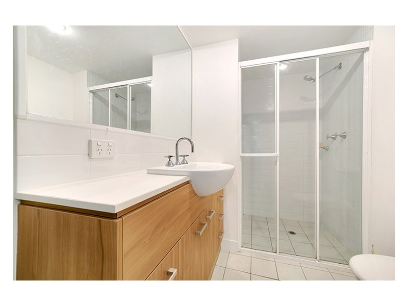 S13 8 Cordelia Street, South Brisbane QLD 4101