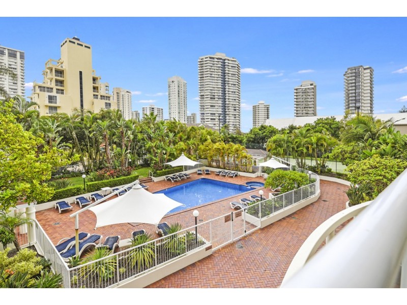 6/15-21 Breaker Street, Main Beach QLD 4217