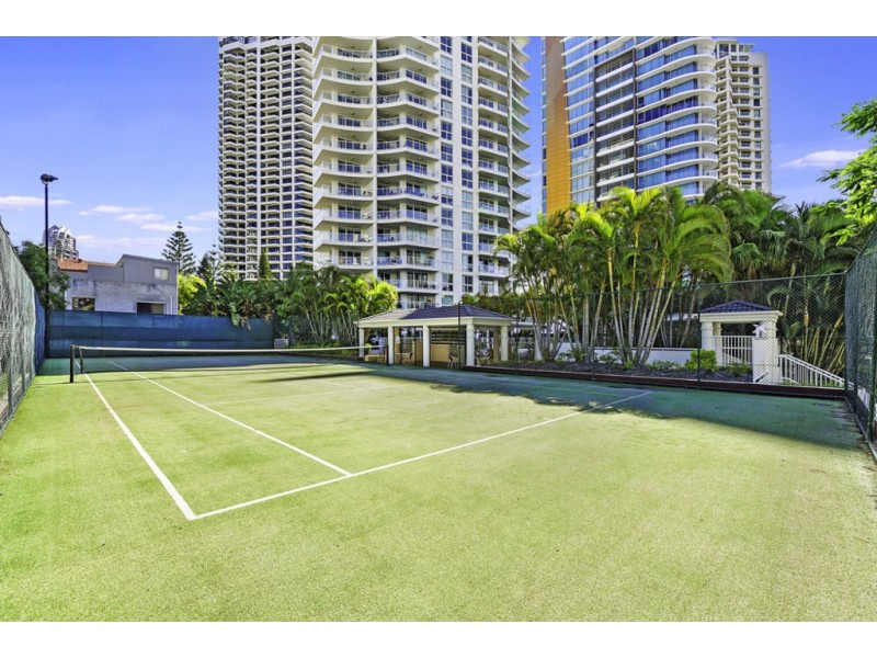 6/15-21 Breaker Street, Main Beach QLD 4217