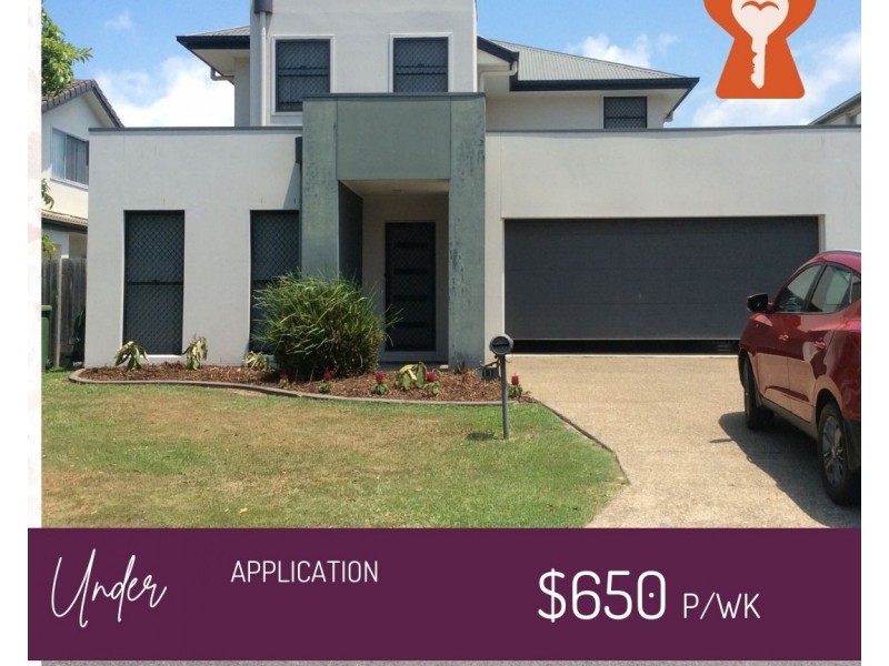 11 Marks Drive, Varsity Lakes QLD 4227