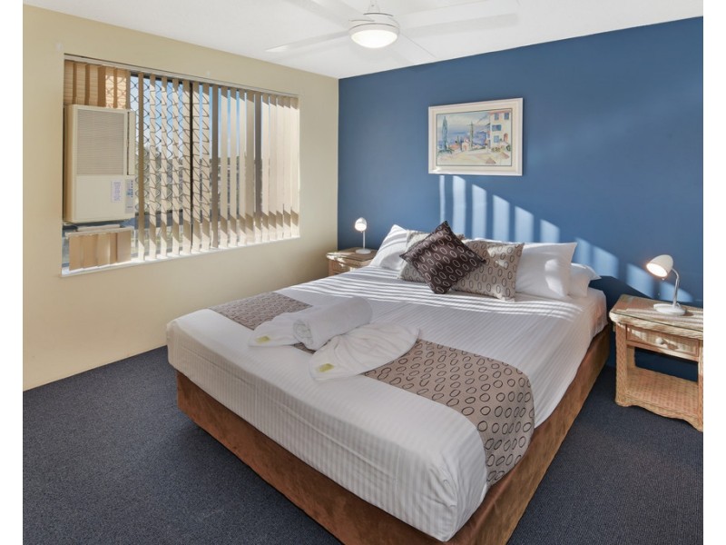 15/3 Landsborough Parade, Golden Beach QLD 4551