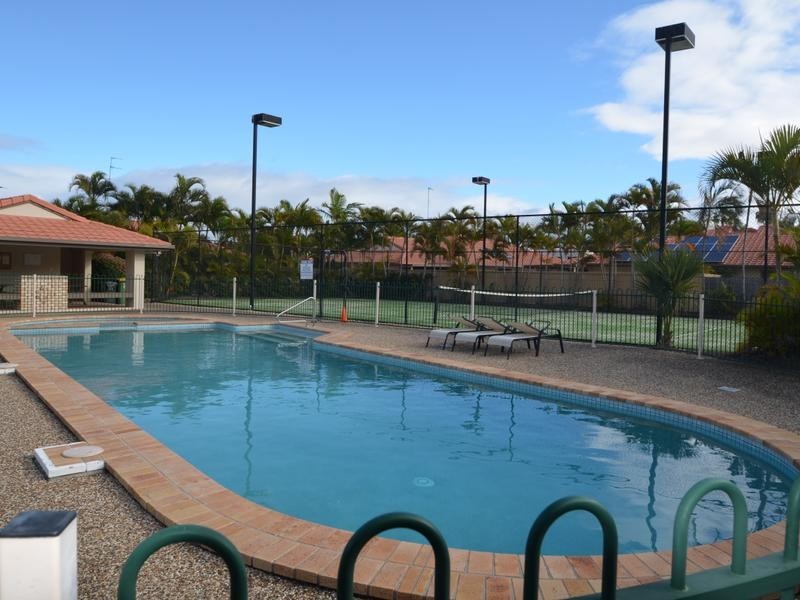 11/88 Cotlew Street East, Southport QLD 4215