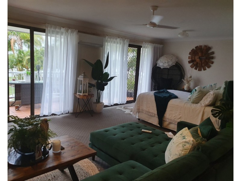 Hope Island QLD 4212