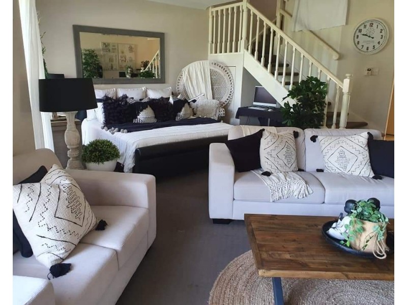 Hope Island QLD 4212