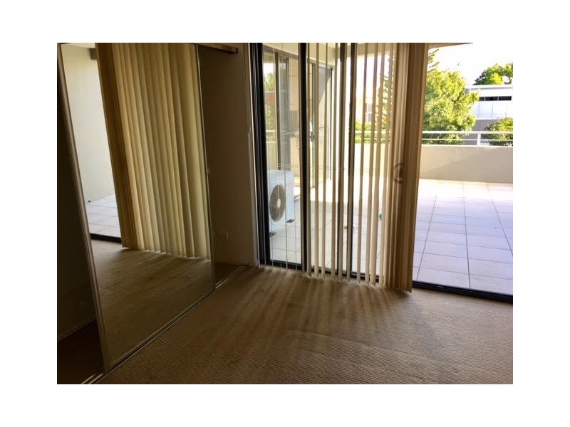 6/201 Varsity Parade, Varsity Lakes QLD 4227