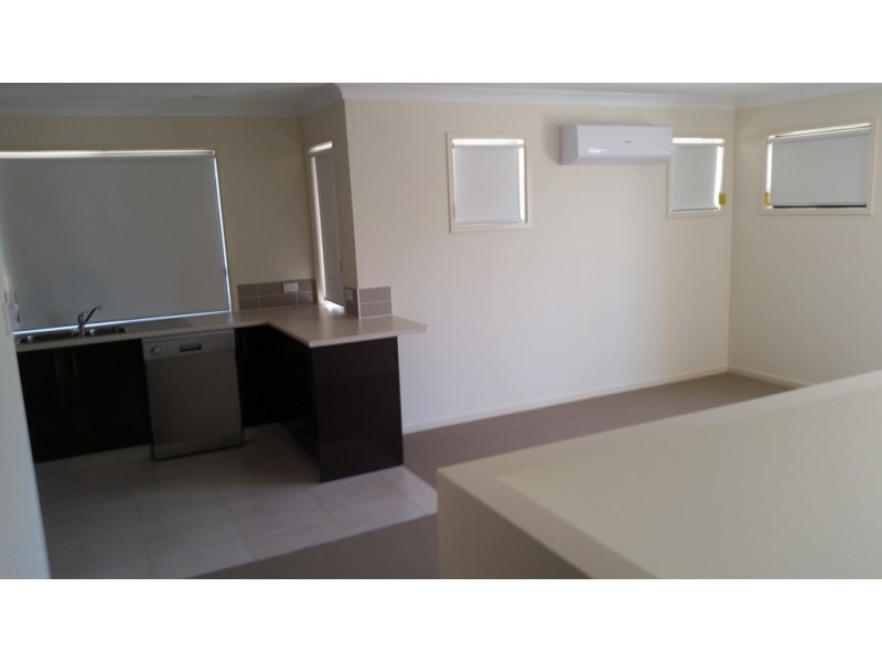 2 Week Rent Free, Kallangur QLD 4503