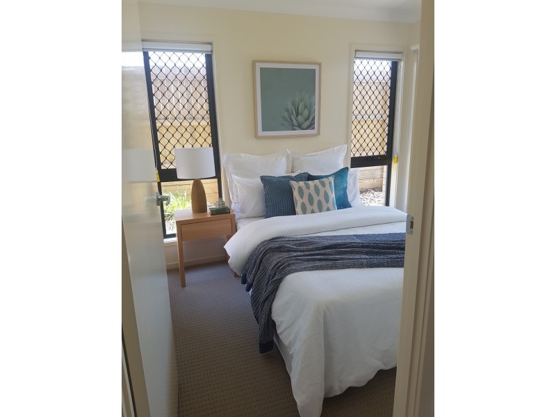 2 Week Rent Free, Kallangur QLD 4503