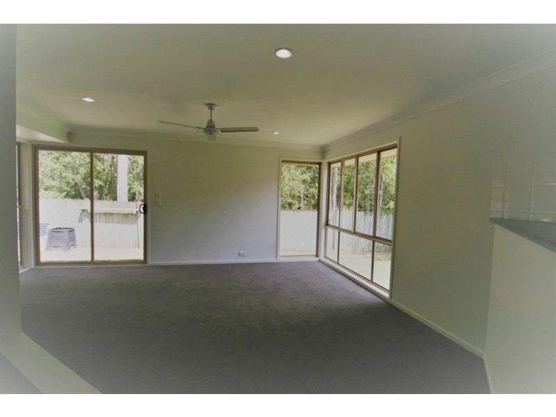 19 Rubicon Cres, Kuraby QLD 4112