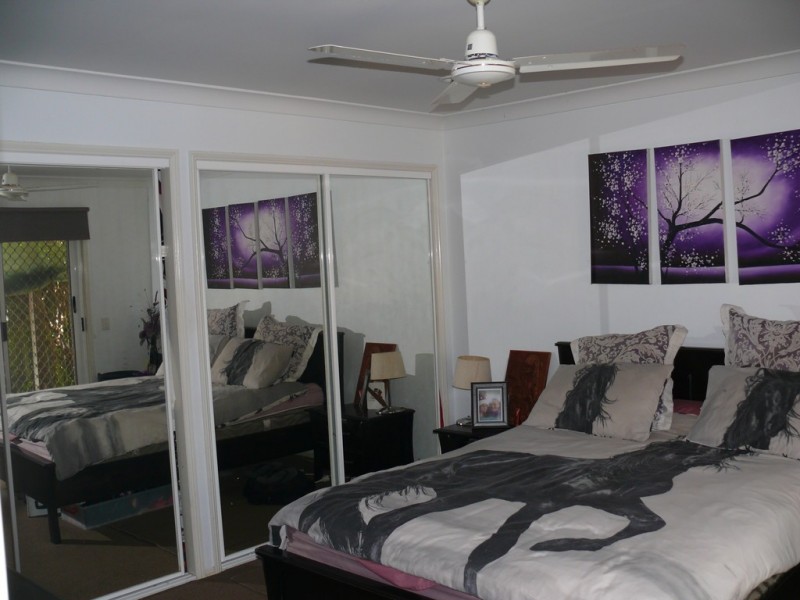 18 Pascali court, Varsity Lakes QLD 4227