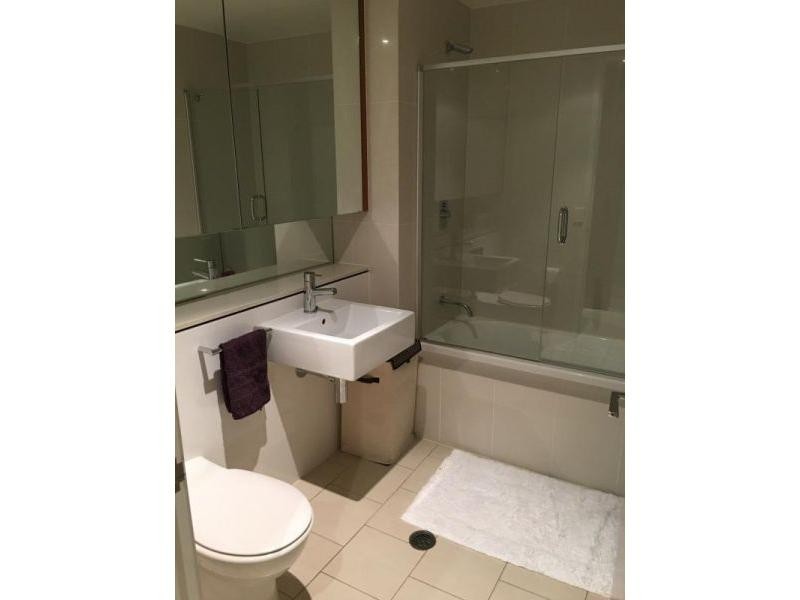 120/37 Harbour Road, Hamilton QLD 4007