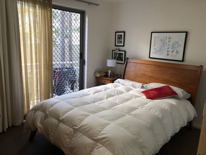 13 Bright Avenue, Labrador QLD 4215