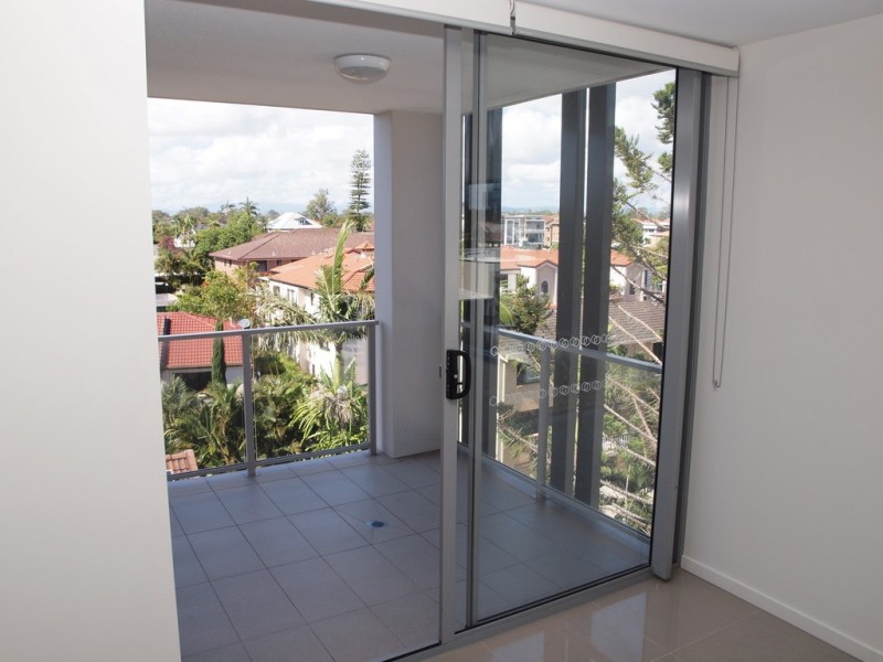 22 Lather Street, Southport QLD 4215