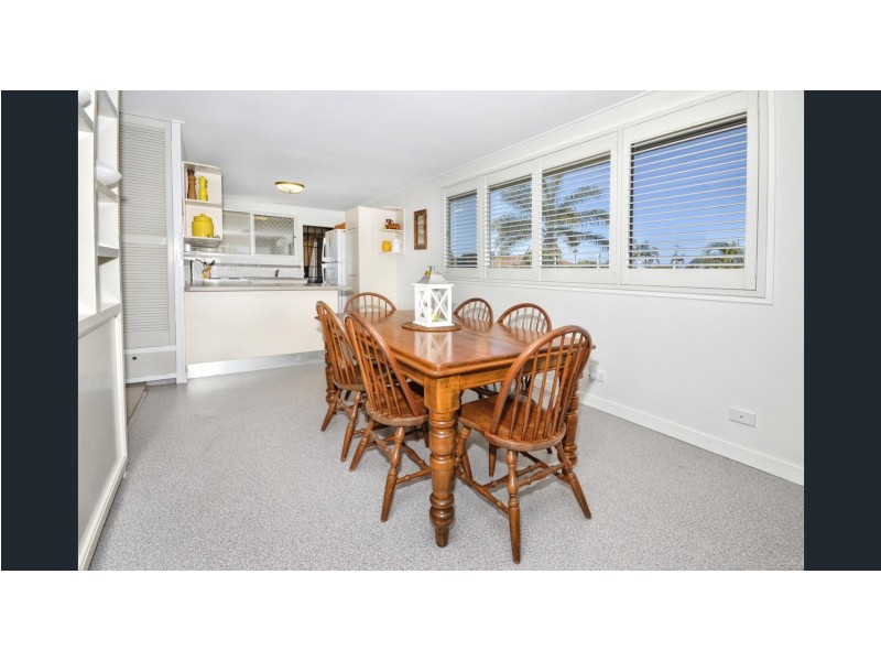 3 Kevdon Street, Golden Beach QLD 4551