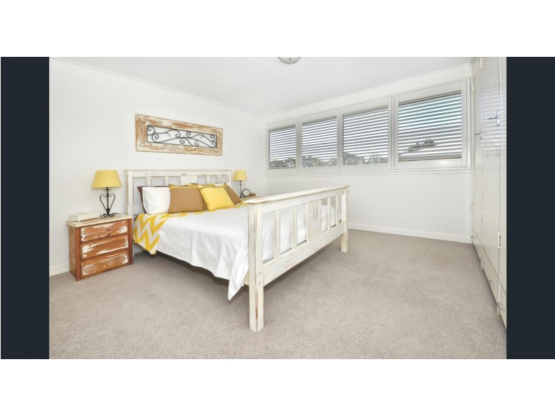 3 Kevdon Street, Golden Beach QLD 4551