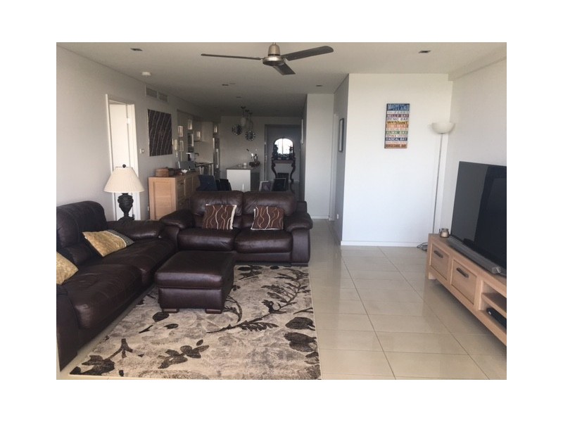 69 Palmer Street, South Townsville QLD 4810