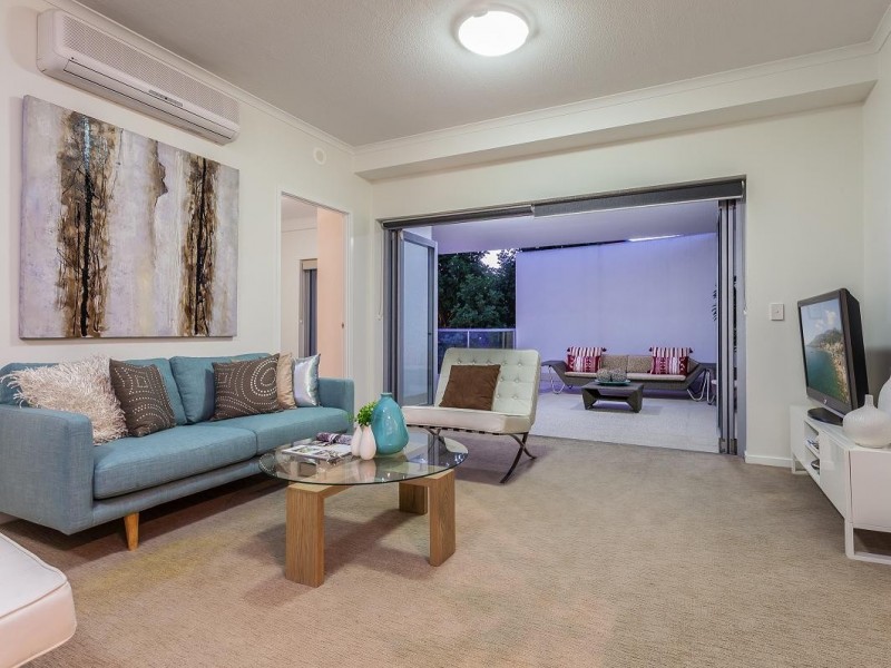 30 Riverview Terrace, Indooroopilly QLD 4068