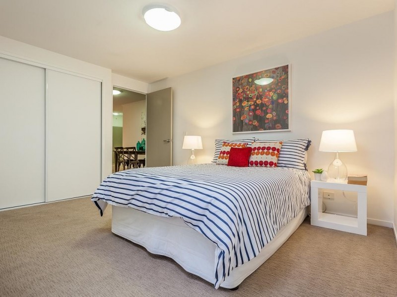 30 Riverview Terrace, Indooroopilly QLD 4068