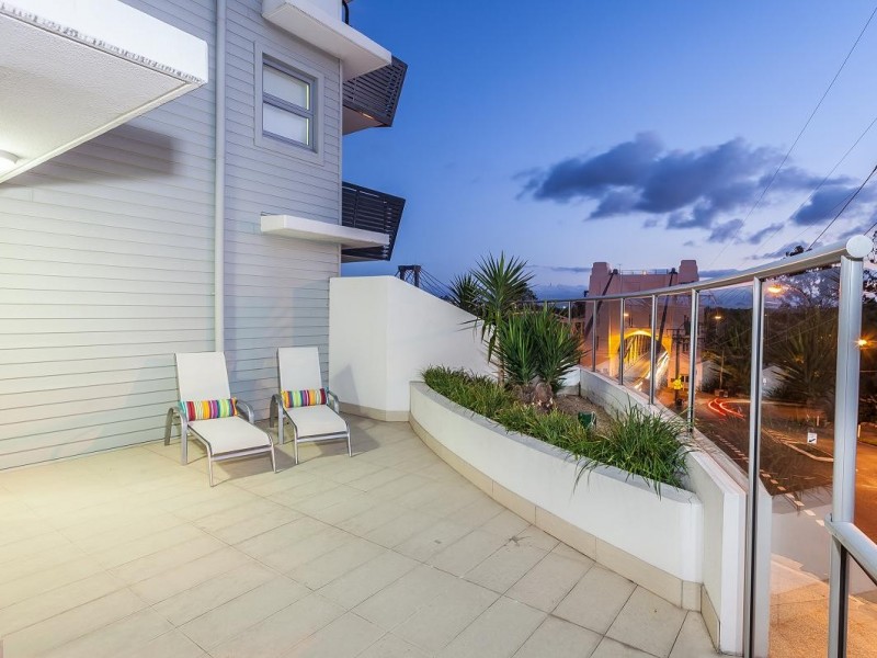 30 Riverview Terrace, Indooroopilly QLD 4068